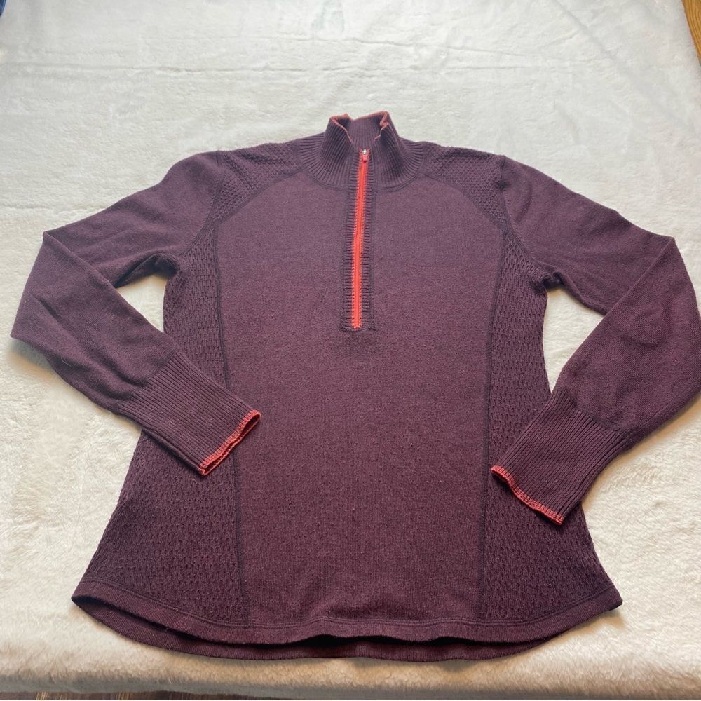 Eddie Bauer 1/2 Zip Wine Colored Knit Pullover Size Medium